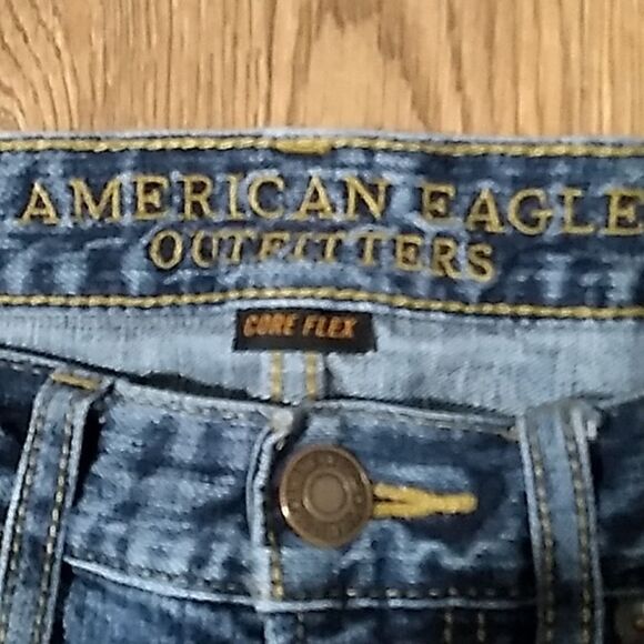 American Eagle Men's Medium Wash Skinny Jeans. 28/30 - Picture 6 of 8